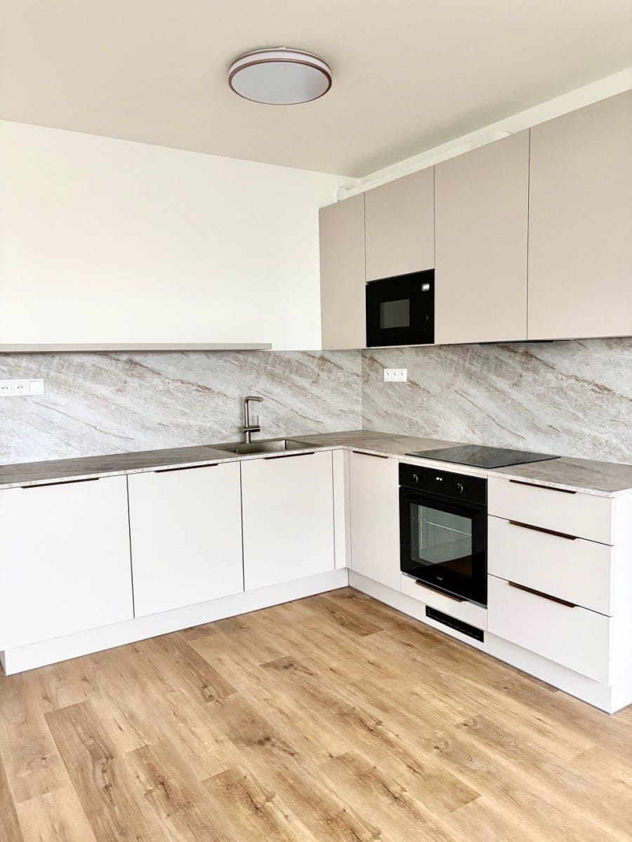 Prenájom bytu 3-izbový 69 m², Josefa Truhláře, Brandýs nad Labem-Stará Boleslav, Středočeský kraj Prenájom bytu 3-izbový 69 m², Josefa Truhláře, Brandýs nad Labem-Stará Boleslav, Středočeský kraj