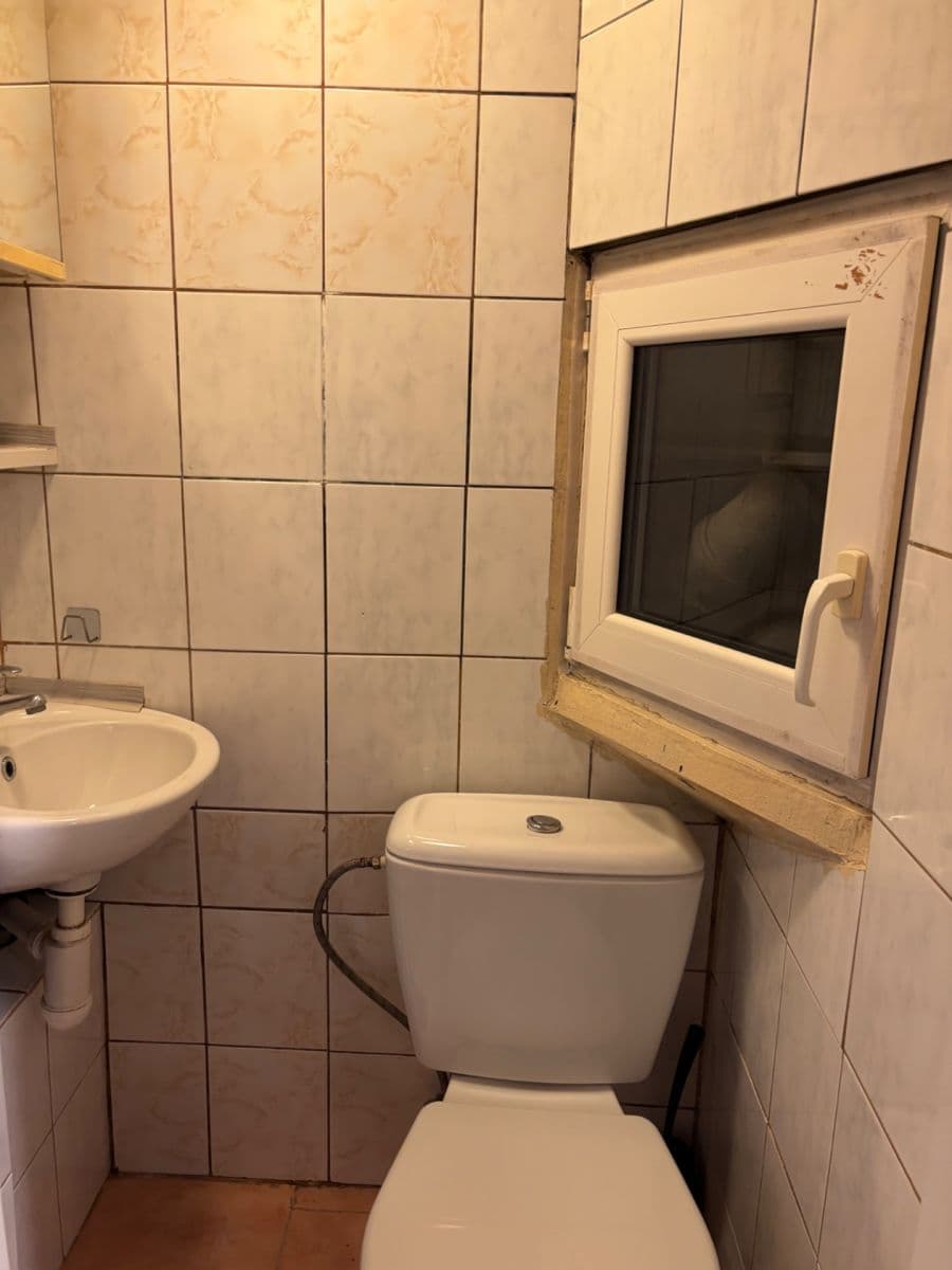 Prenájom bytu Garsoniéra 20 m², Petřínská, Praha, Praha Prenájom bytu Garsoniéra 20 m², Petřínská, Praha, Praha