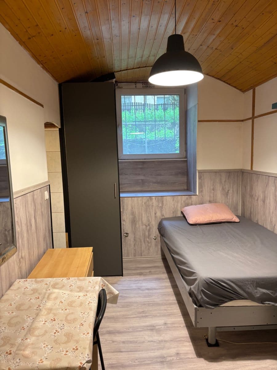 Prenájom bytu Garsoniéra 20 m², Petřínská, Praha, Praha Prenájom bytu Garsoniéra 20 m², Petřínská, Praha, Praha