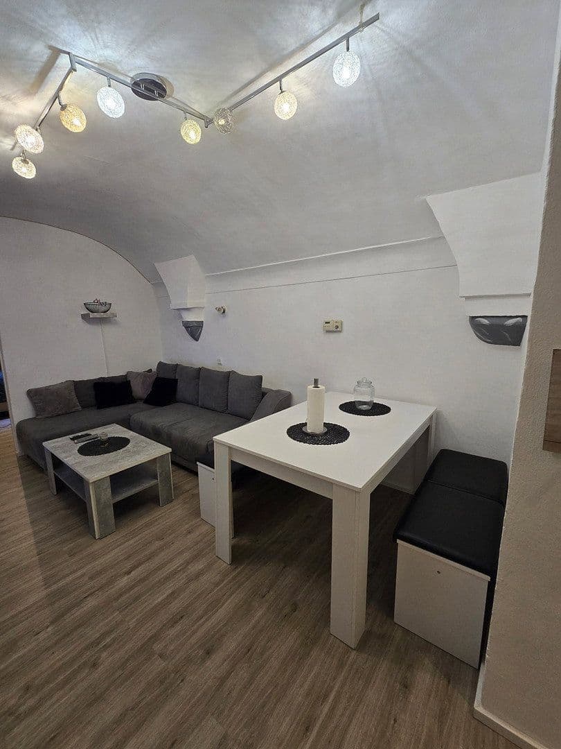 Prenájom bytu 2-izbový 45 m², Beckingen, Sársko Prenájom bytu 2-izbový 45 m², Beckingen, Sársko