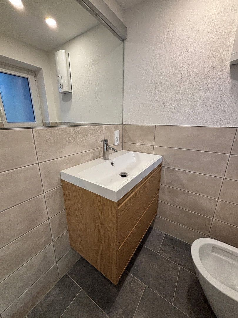 Prenájom domu 137 m², pozemok 250 m², Provinzialstraße 97, Saarbrücken, Sársko Prenájom domu 137 m², pozemok 250 m², Provinzialstraße 97, Saarbrücken, Sársko