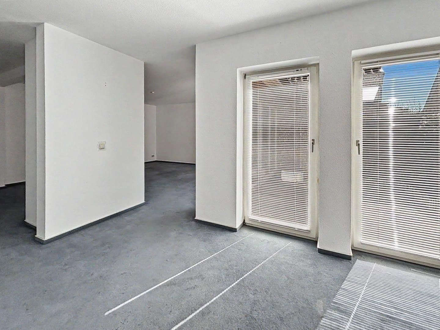 Prenájom domu 127 m², pozemok 126 m², Katenstücken 9a, Bad Schwartau, Šlezvicko-Holštajnsko Prenájom domu 127 m², pozemok 126 m², Katenstücken 9a, Bad Schwartau, Šlezvicko-Holštajnsko