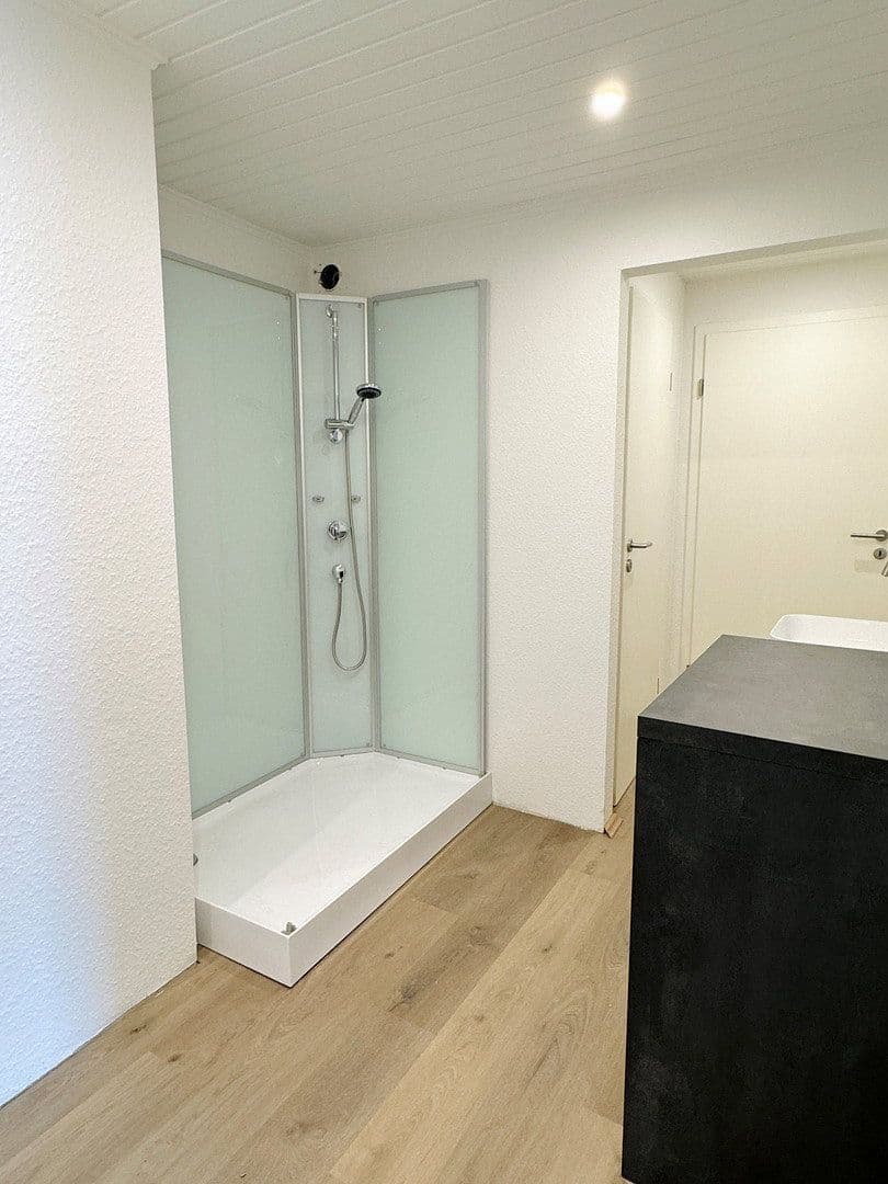 Prenájom bytu 3-izbový 105 m², Niedernstraße 49, Stadthagen, Dolné Sasko Prenájom bytu 3-izbový 105 m², Niedernstraße 49, Stadthagen, Dolné Sasko
