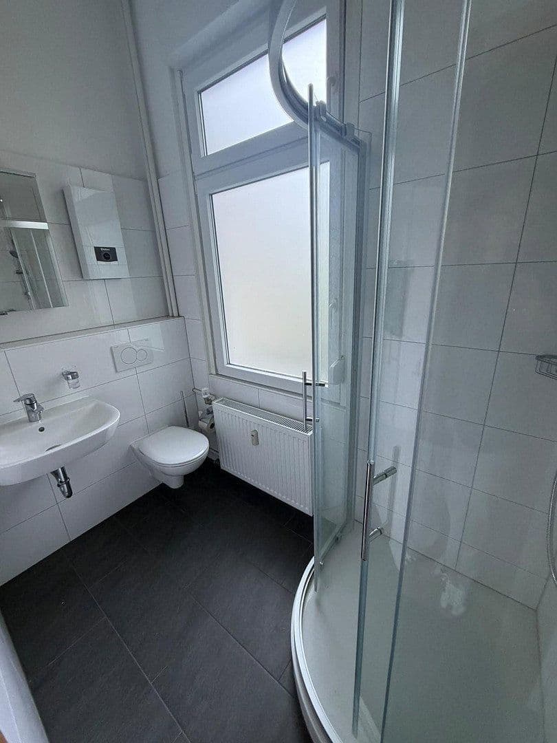Prenájom bytu 1-izbový 42 m², Oststraße 11, Wuppertal, Severné Porýnie - Westfálsko Prenájom bytu 1-izbový 42 m², Oststraße 11, Wuppertal, Severné Porýnie - Westfálsko