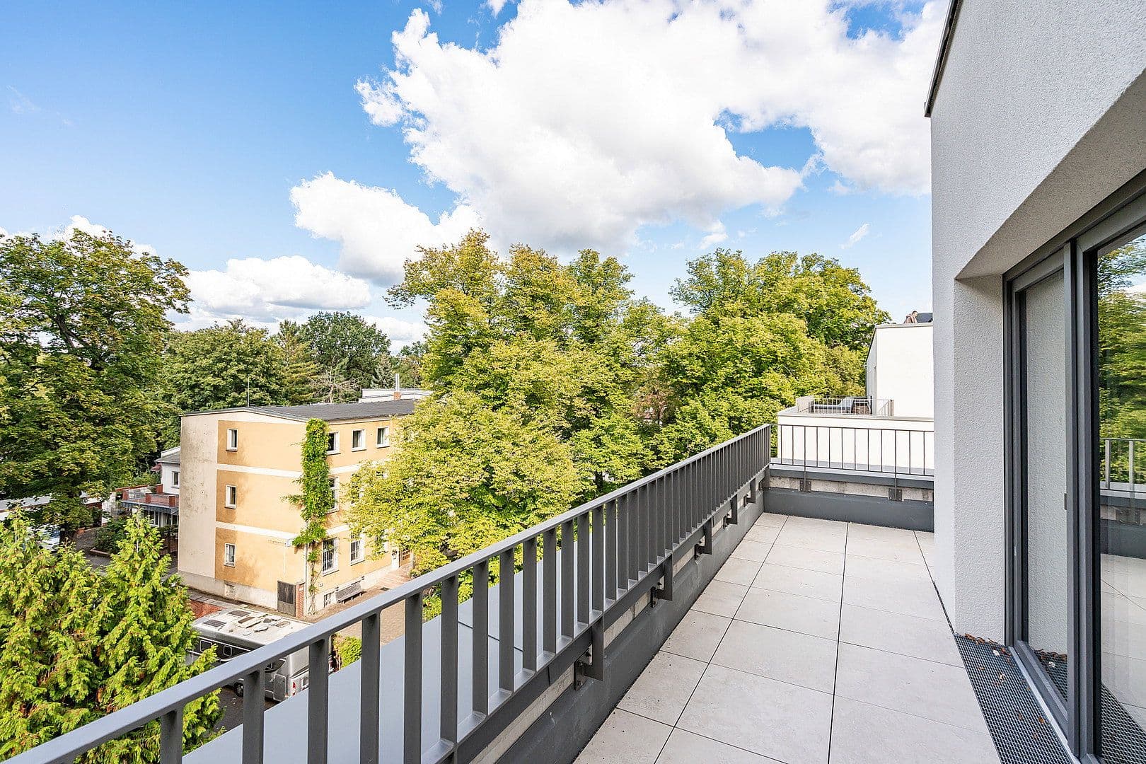 Prenájom bytu 2-izbový 50 m², Parkstr 44, Berlin, Berlín Prenájom bytu 2-izbový 50 m², Parkstr 44, Berlin, Berlín