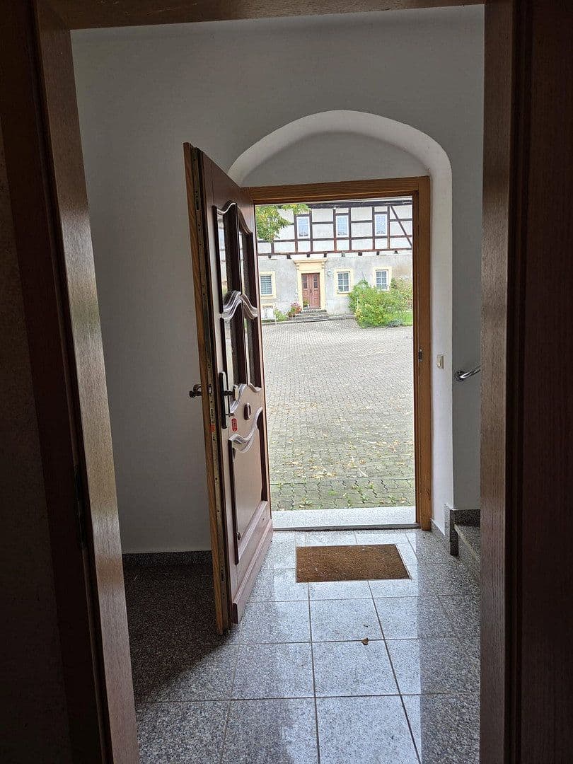 Prenájom bytu 3-izbový 83 m², Nossen, Sasko Prenájom bytu 3-izbový 83 m², Nossen, Sasko
