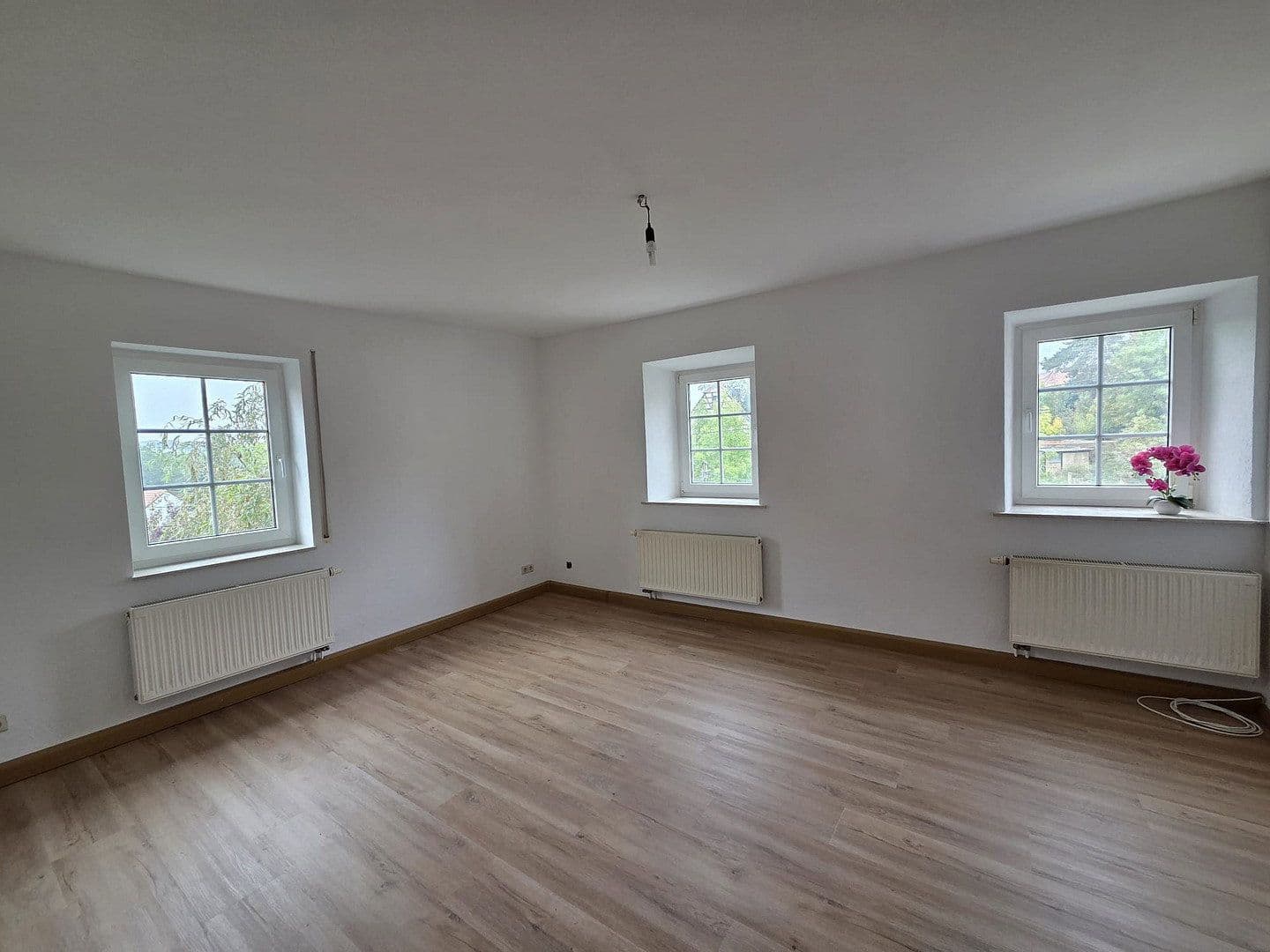 Prenájom bytu 3-izbový 83 m², Nossen, Sasko Prenájom bytu 3-izbový 83 m², Nossen, Sasko