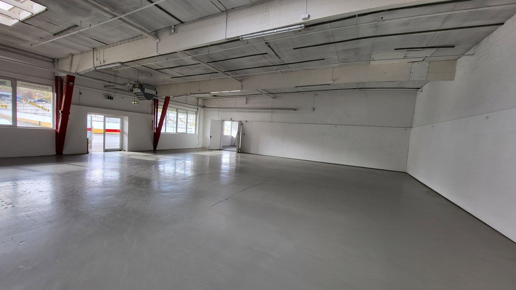 Prenájom nebytového priestoru 1.043 m², Oeynhausener Straße 48-54, Löhne, Severné Porýnie - Westfálsko Prenájom nebytového priestoru 1.043 m², Oeynhausener Straße 48-54, Löhne, Severné Porýnie - Westfálsko