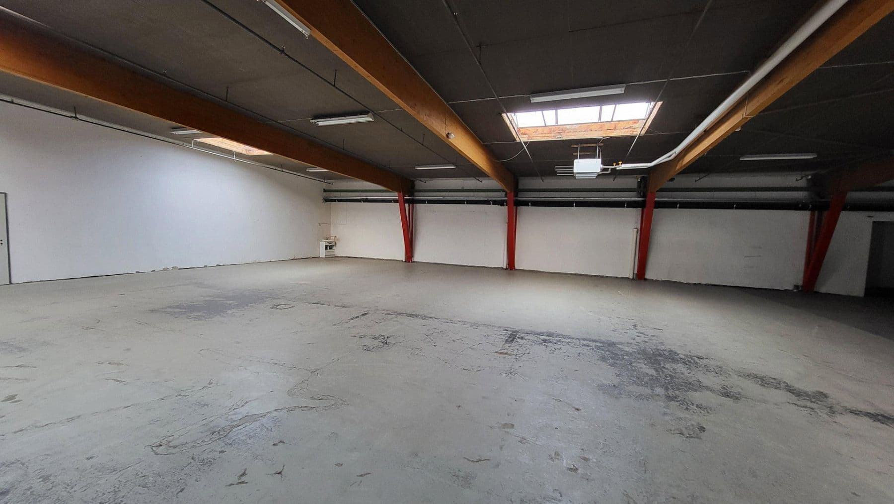 Prenájom nebytového priestoru 1.043 m², Oeynhausener Straße 48-54, Löhne, Severné Porýnie - Westfálsko Prenájom nebytového priestoru 1.043 m², Oeynhausener Straße 48-54, Löhne, Severné Porýnie - Westfálsko