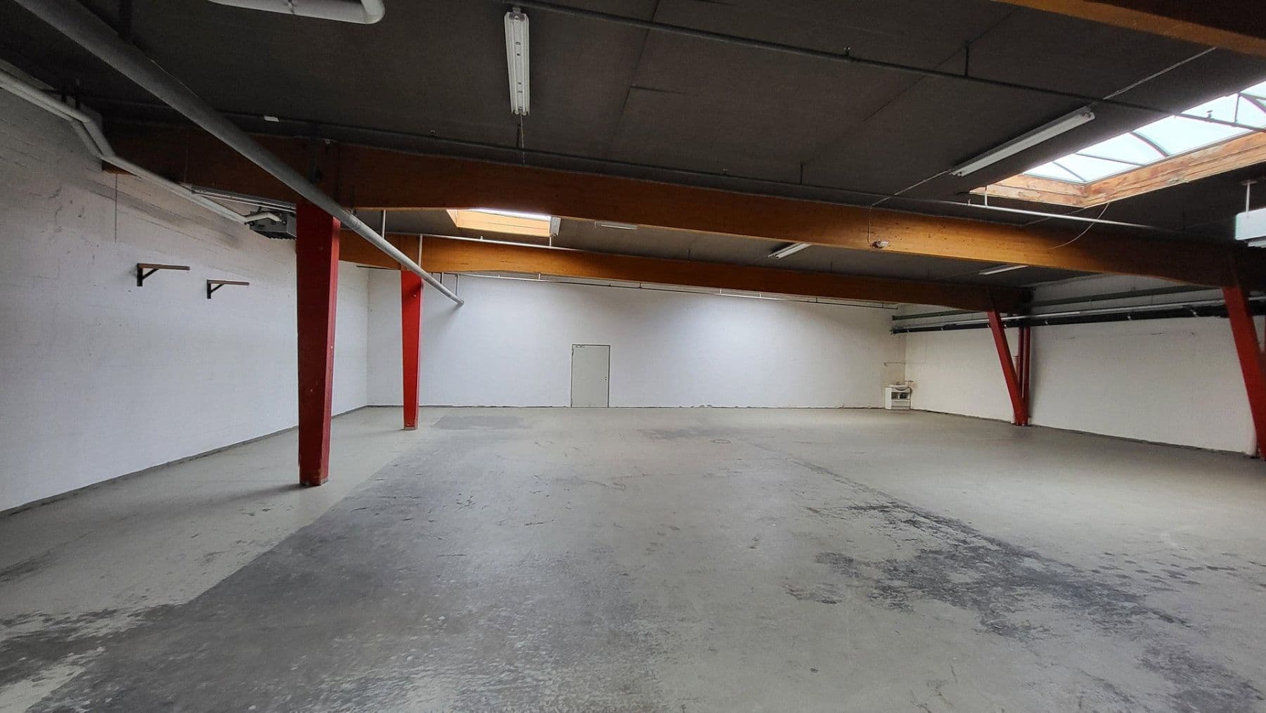 Prenájom nebytového priestoru 1.043 m², Oeynhausener Straße 48-54, Löhne, Severné Porýnie - Westfálsko Prenájom nebytového priestoru 1.043 m², Oeynhausener Straße 48-54, Löhne, Severné Porýnie - Westfálsko
