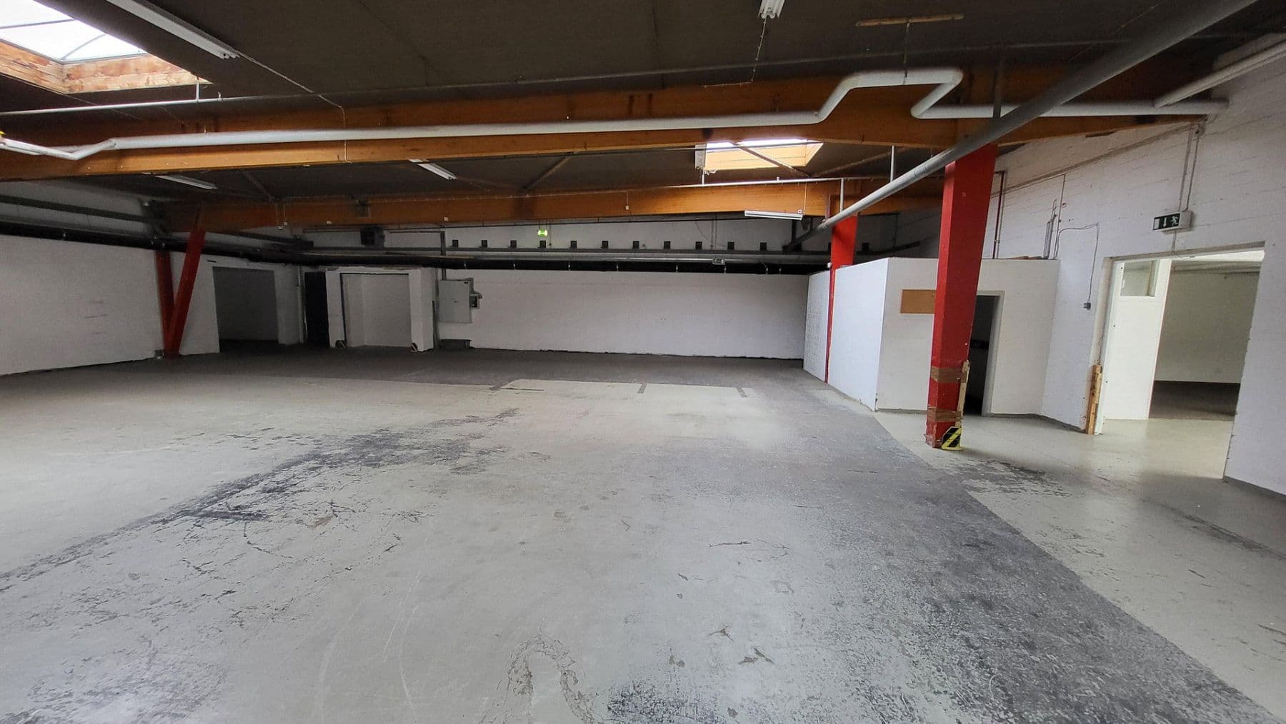 Prenájom nebytového priestoru 1.043 m², Oeynhausener Straße 48-54, Löhne, Severné Porýnie - Westfálsko Prenájom nebytového priestoru 1.043 m², Oeynhausener Straße 48-54, Löhne, Severné Porýnie - Westfálsko