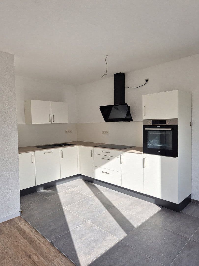 Prenájom bytu 3-izbový 80 m², Alte Handelsstraße, Attendorn, Severné Porýnie - Westfálsko Prenájom bytu 3-izbový 80 m², Alte Handelsstraße, Attendorn, Severné Porýnie - Westfálsko