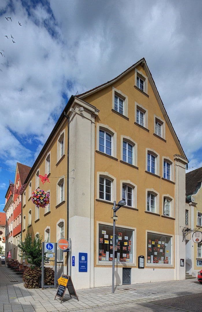 Prenájom bytu 6-izbový 125 m², Spitalstraße 17, Ellwangen (Jagst), Bádensko-Wurttembersko Prenájom bytu 6-izbový 125 m², Spitalstraße 17, Ellwangen (Jagst), Bádensko-Wurttembersko