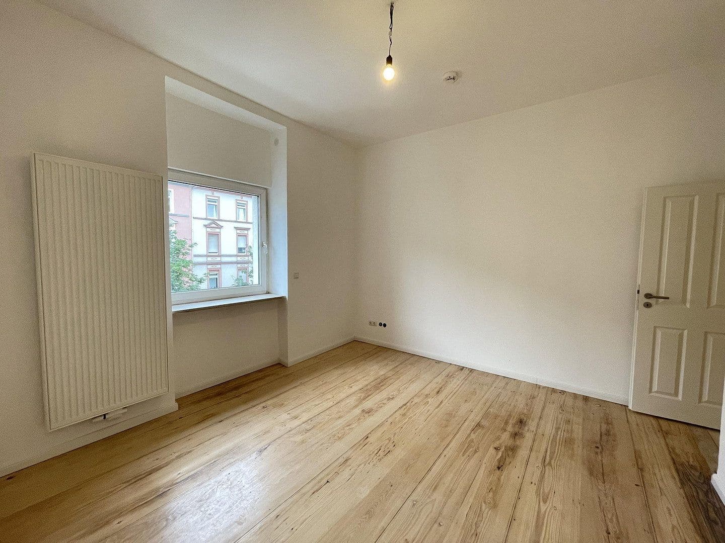 Prenájom bytu 2-izbový 46 m², Friedberger Landstraße 85, Frankfurt am Main, Hesensko Prenájom bytu 2-izbový 46 m², Friedberger Landstraße 85, Frankfurt am Main, Hesensko
