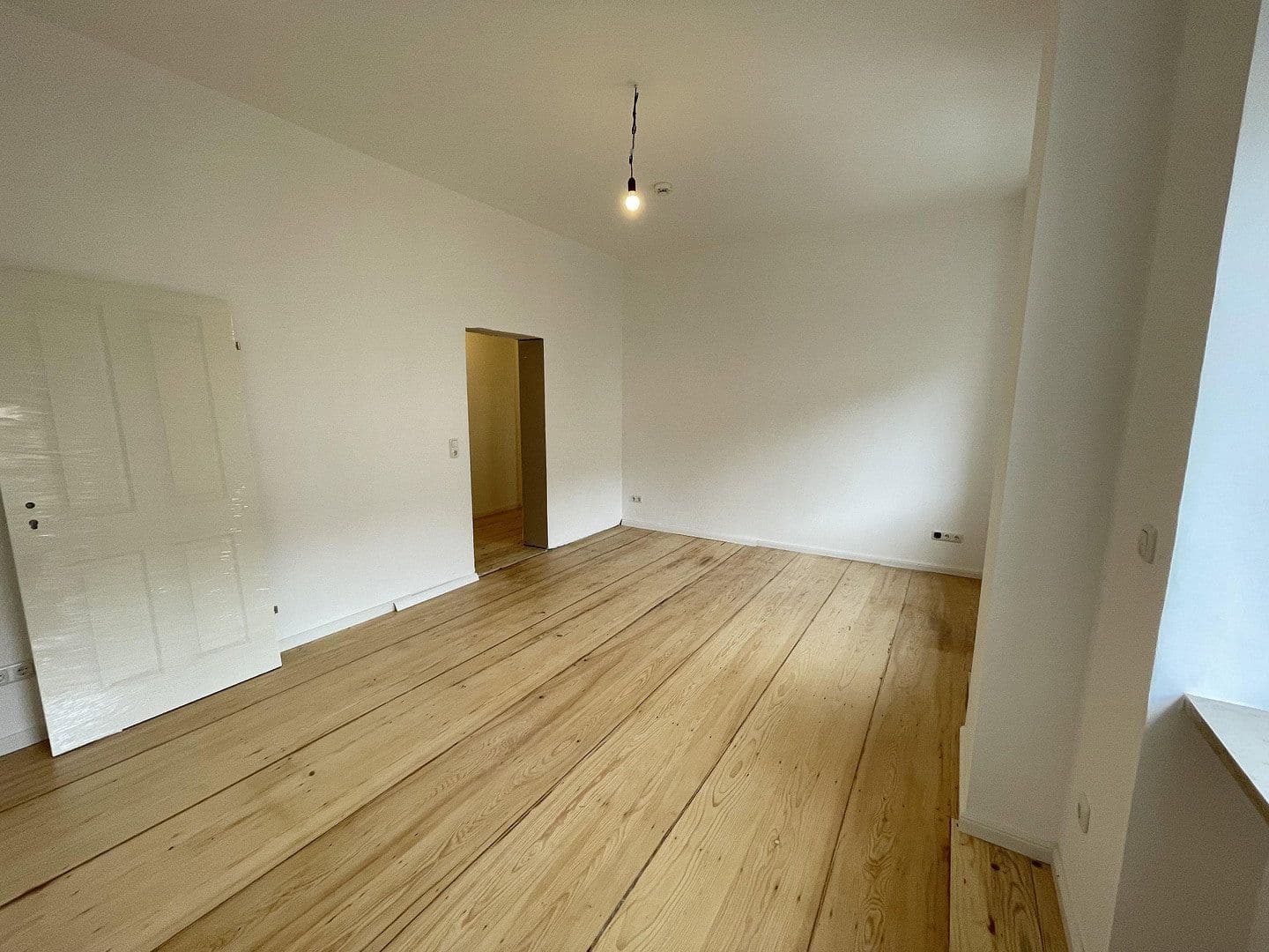 Prenájom bytu 2-izbový 46 m², Friedberger Landstraße 85, Frankfurt am Main, Hesensko Prenájom bytu 2-izbový 46 m², Friedberger Landstraße 85, Frankfurt am Main, Hesensko