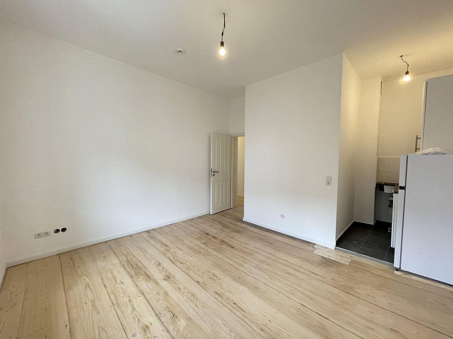 Prenájom bytu 2-izbový 46 m², Friedberger Landstraße 85, Frankfurt am Main, Hesensko Prenájom bytu 2-izbový 46 m², Friedberger Landstraße 85, Frankfurt am Main, Hesensko