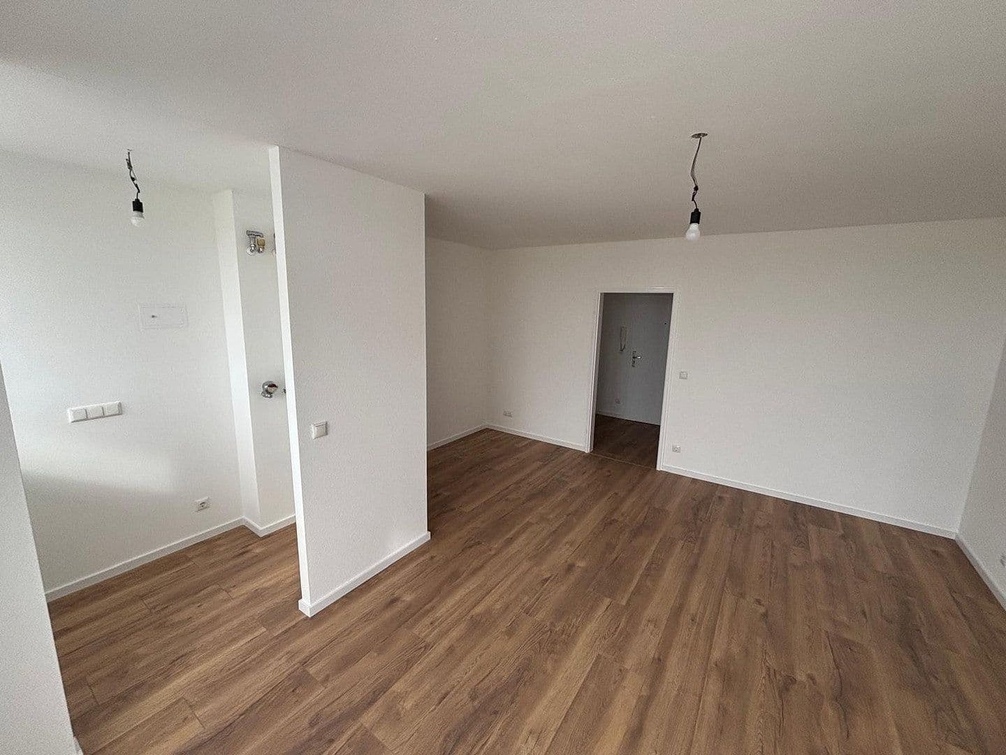 Prenájom bytu 1-izbový 37 m², Coventrystraße 55, Frankfurt am Main, Hesensko Prenájom bytu 1-izbový 37 m², Coventrystraße 55, Frankfurt am Main, Hesensko