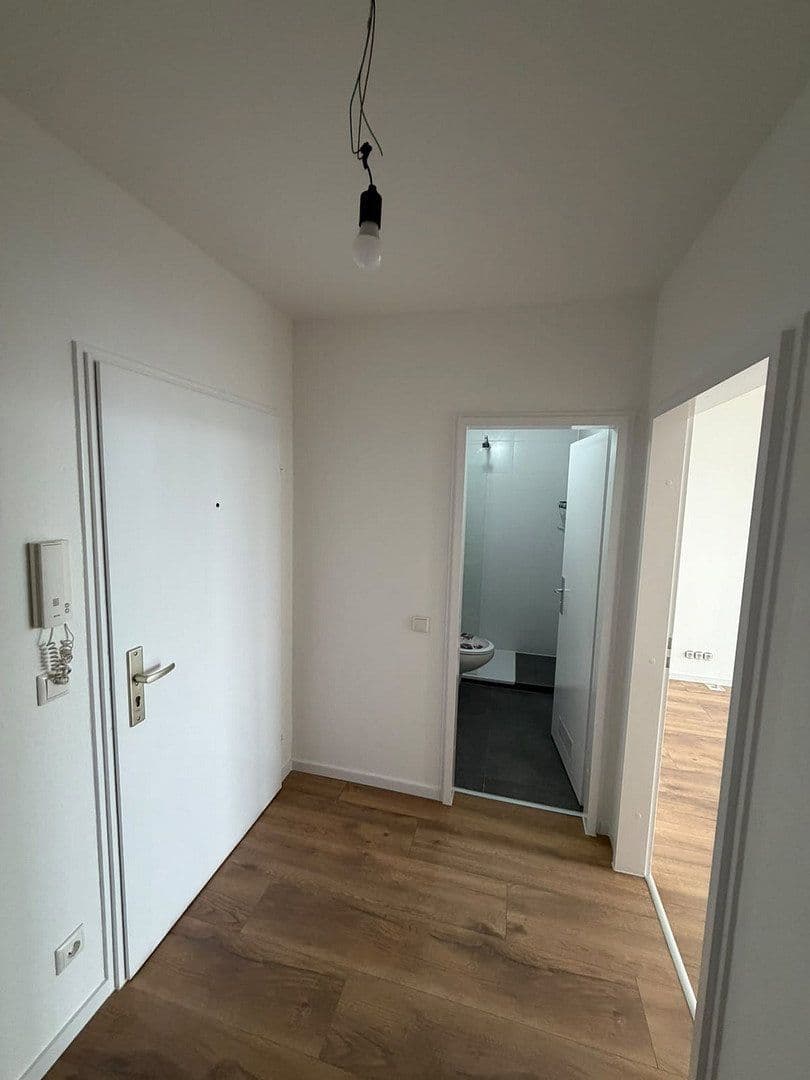 Prenájom bytu 1-izbový 37 m², Coventrystraße 55, Frankfurt am Main, Hesensko Prenájom bytu 1-izbový 37 m², Coventrystraße 55, Frankfurt am Main, Hesensko