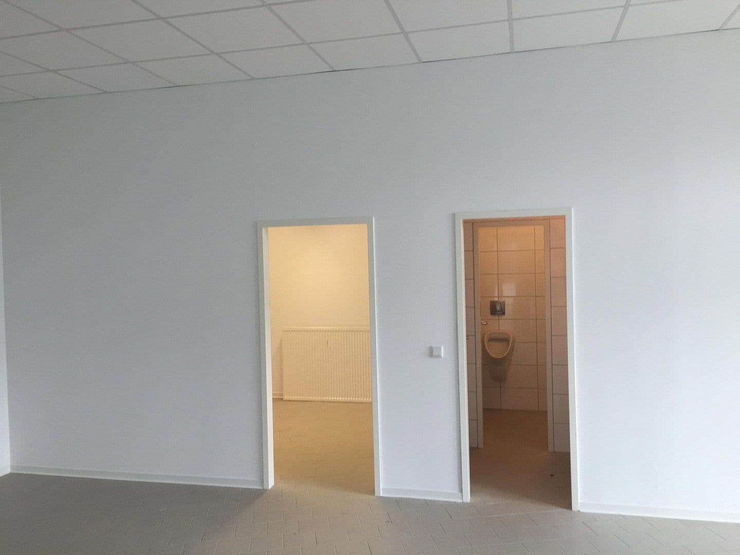Prenájom kancelárie 94 m², Carl-Miele-Straße 207, Gütersloh, Severné Porýnie - Westfálsko Prenájom kancelárie 94 m², Carl-Miele-Straße 207, Gütersloh, Severné Porýnie - Westfálsko