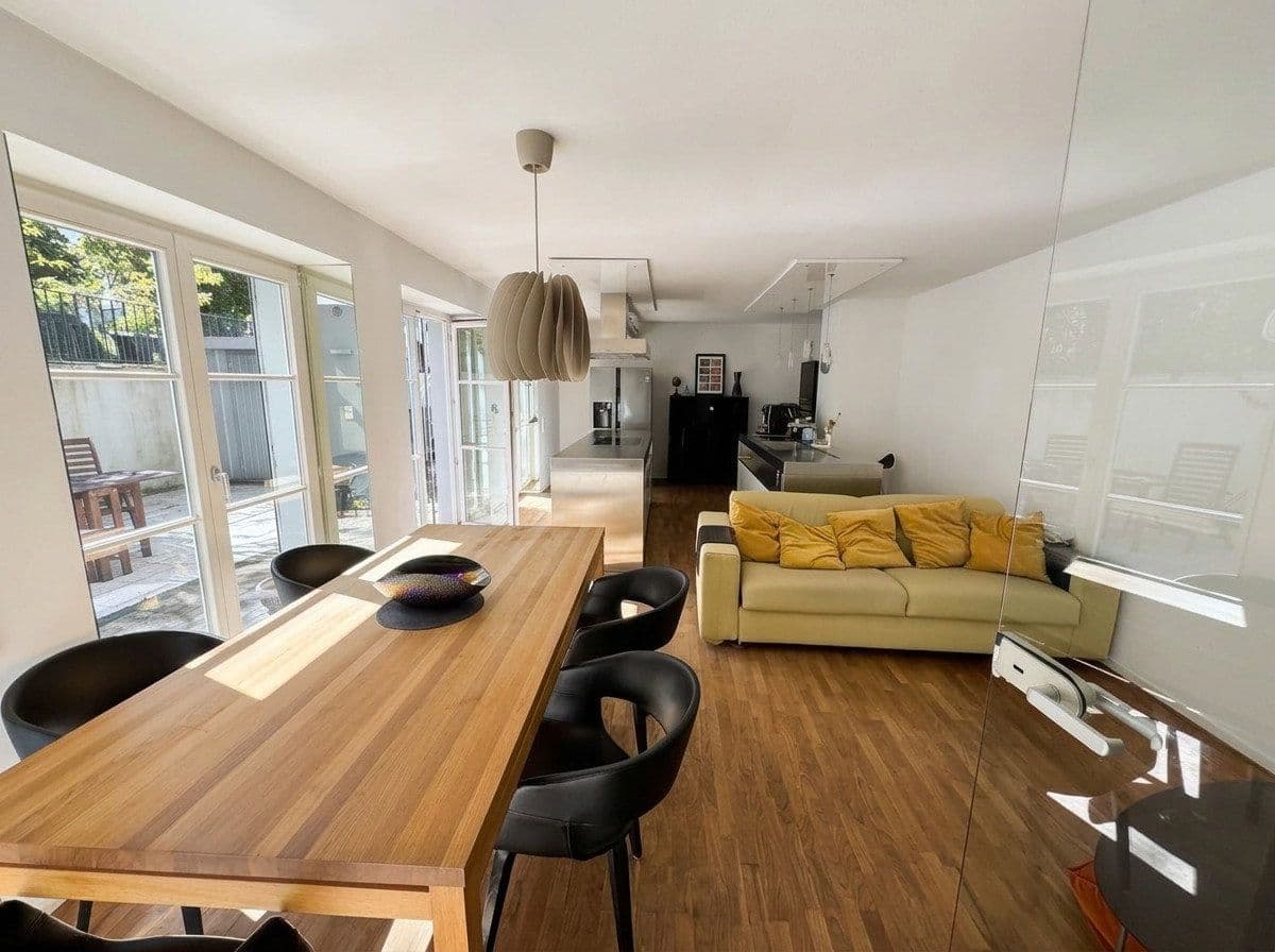 Predaj bytu 2-izbový 99 m², Belfortstrasse 8, Köln, Severné Porýnie - Westfálsko Predaj bytu 2-izbový 99 m², Belfortstrasse 8, Köln, Severné Porýnie - Westfálsko