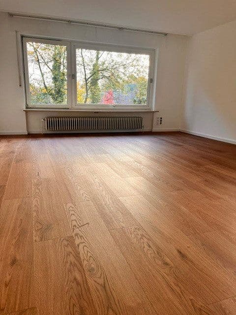 Prenájom domu 260 m², pozemok 1.300 m², Grenzweg 44, Buchholz in der Nordheide, Dolné Sasko Prenájom domu 260 m², pozemok 1.300 m², Grenzweg 44, Buchholz in der Nordheide, Dolné Sasko