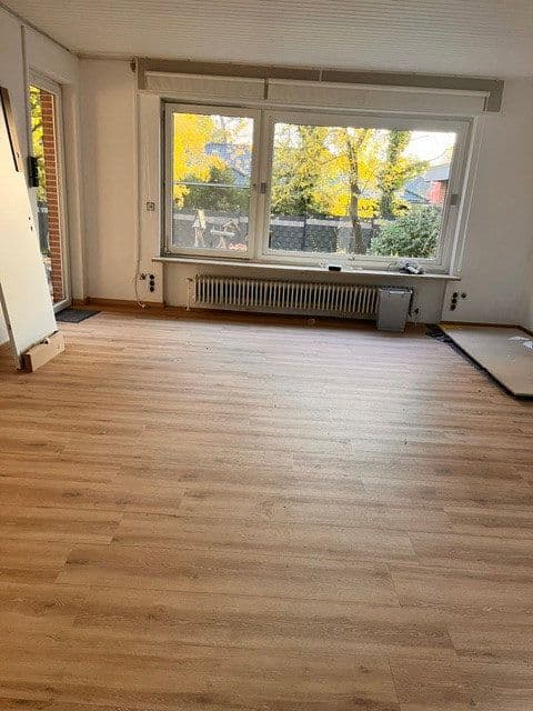 Prenájom domu 260 m², pozemok 1.300 m², Grenzweg 44, Buchholz in der Nordheide, Dolné Sasko Prenájom domu 260 m², pozemok 1.300 m², Grenzweg 44, Buchholz in der Nordheide, Dolné Sasko