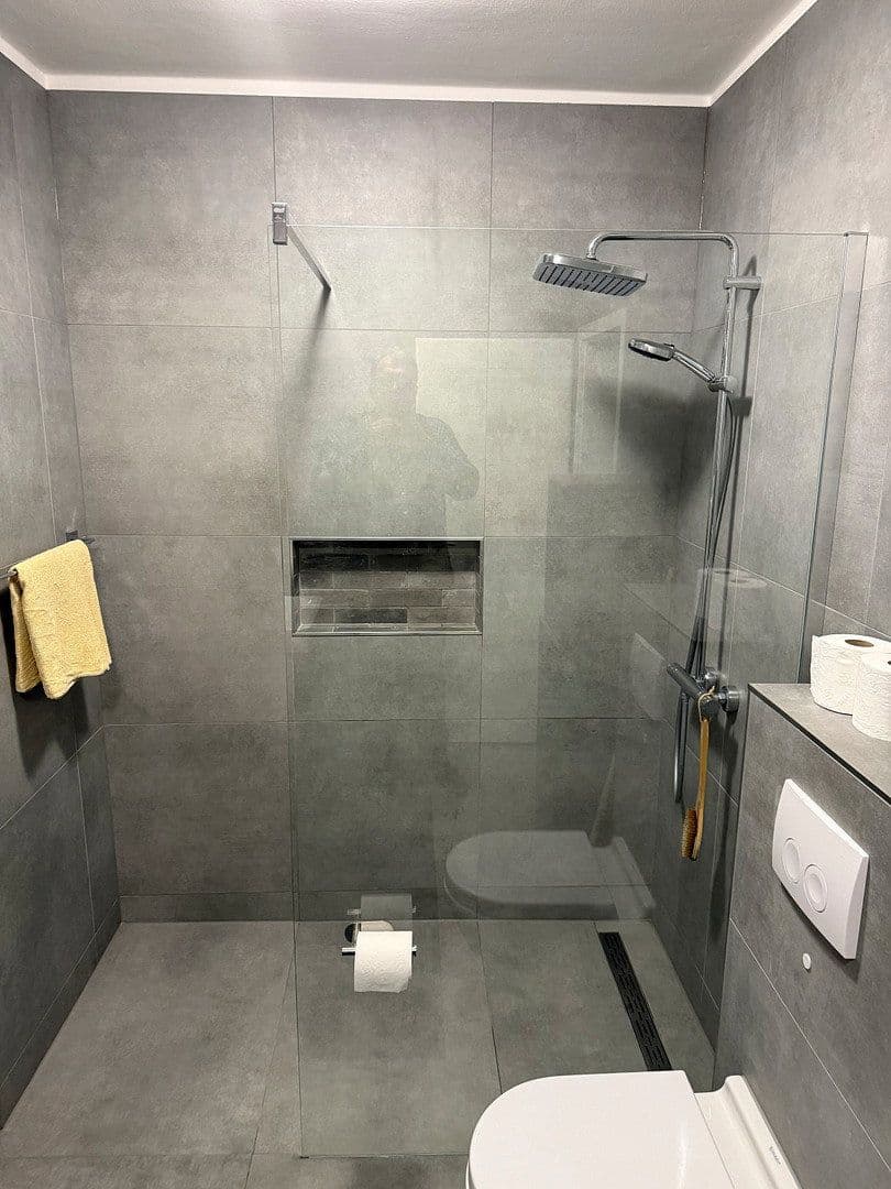 Prenájom bytu 3-izbový 65 m², Vogesenstraße 30a, Oberhausen, Severné Porýnie - Westfálsko Prenájom bytu 3-izbový 65 m², Vogesenstraße 30a, Oberhausen, Severné Porýnie - Westfálsko