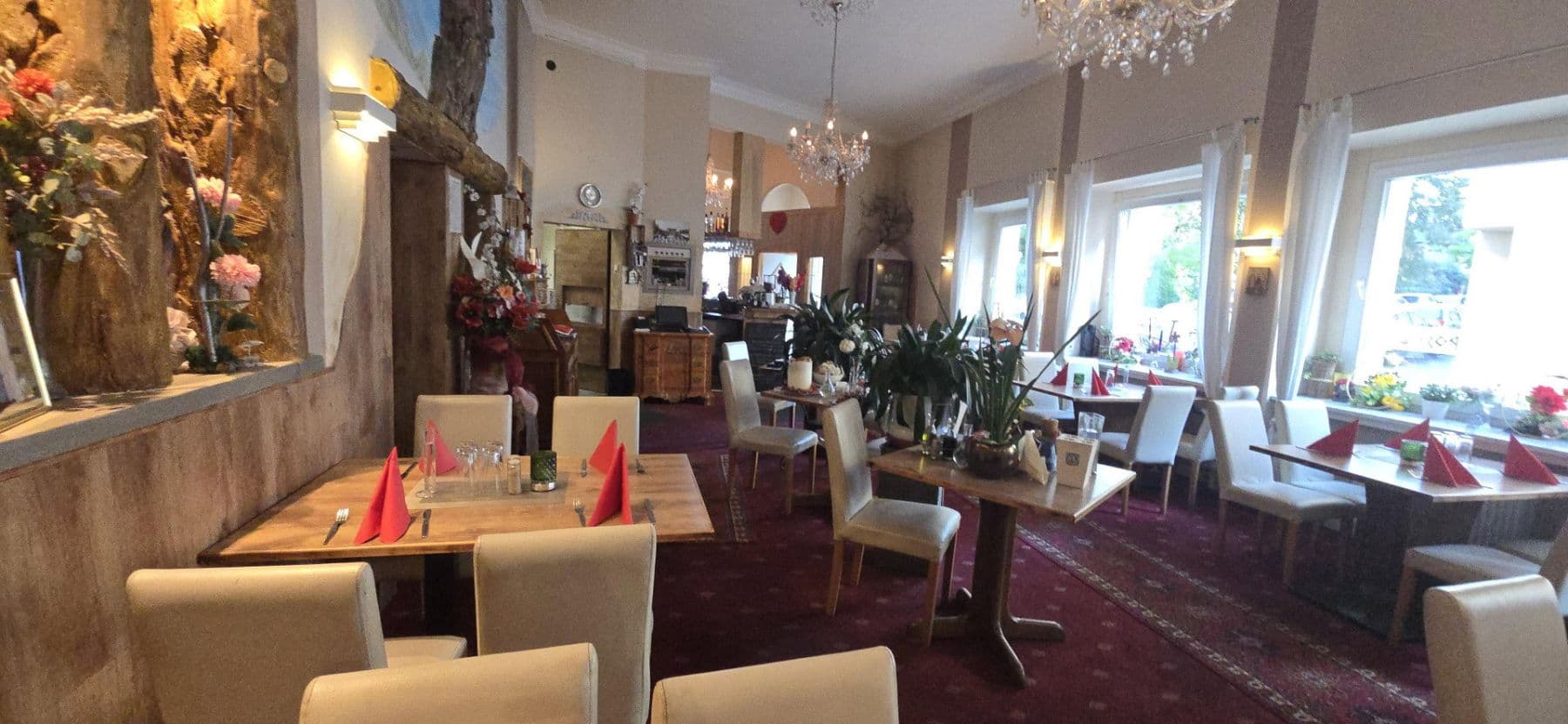 Prenájom nebytového priestoru 312 m², Gustavstr. 7, Wuppertal, Severné Porýnie - Westfálsko Prenájom nebytového priestoru 312 m², Gustavstr. 7, Wuppertal, Severné Porýnie - Westfálsko