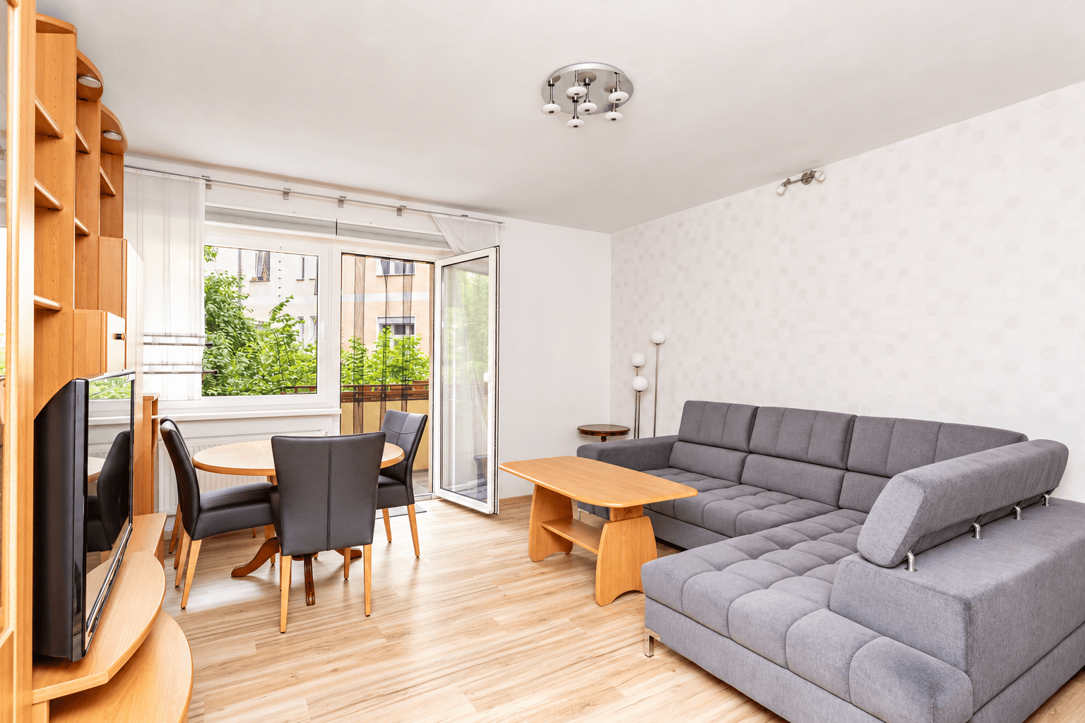 Predaj bytu 3-izbový 64 m², Peter-Vischer-Straße 4, Berlin, Berlín Predaj bytu 3-izbový 64 m², Peter-Vischer-Straße 4, Berlin, Berlín