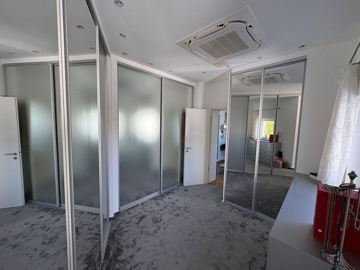 Predaj bytu 4-izbový 178 m², Kreuzstr. 22, Karlsruhe, Bádensko-Wurttembersko Predaj bytu 4-izbový 178 m², Kreuzstr. 22, Karlsruhe, Bádensko-Wurttembersko