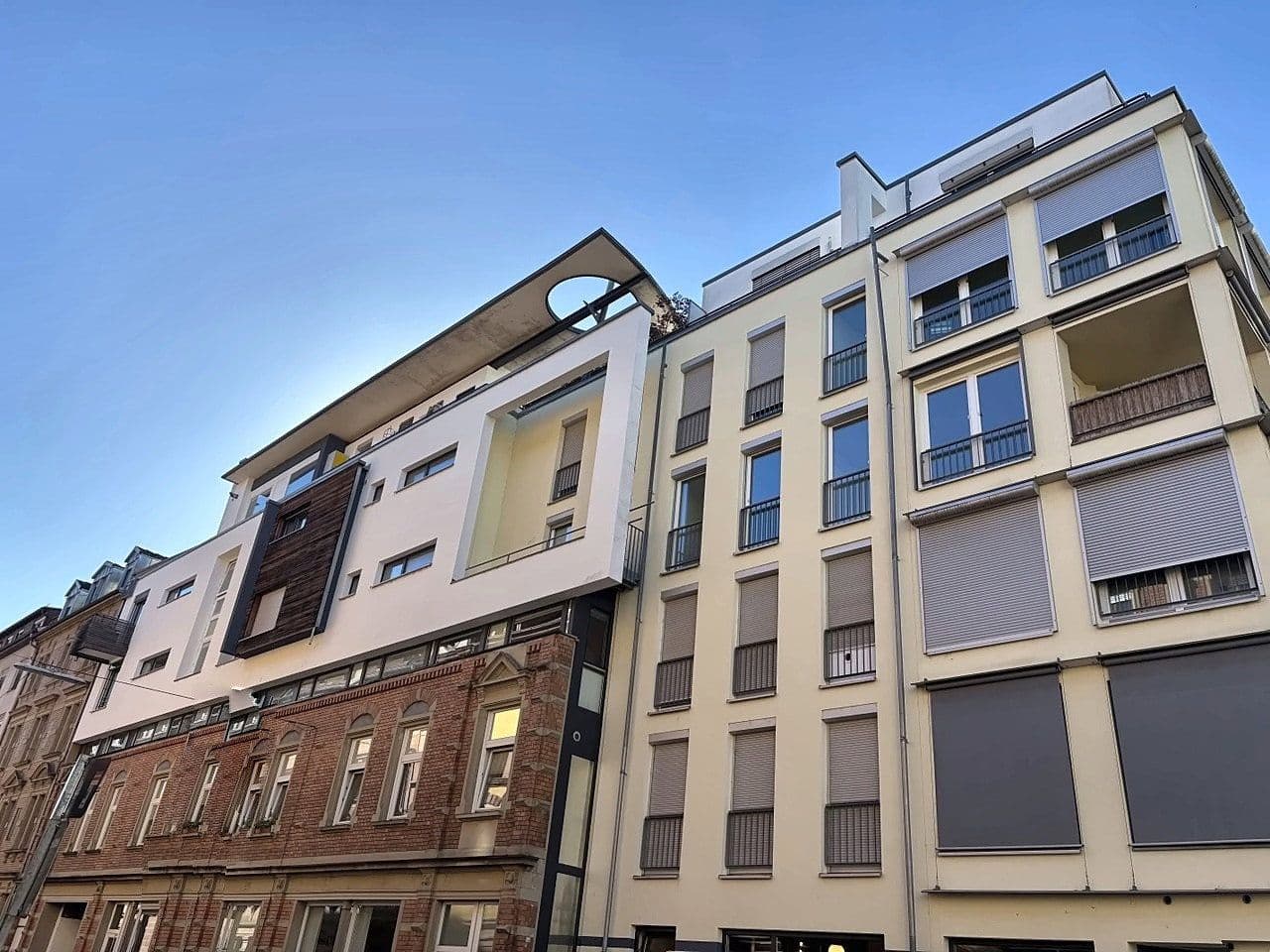 Predaj bytu 4-izbový 178 m², Kreuzstr. 22, Karlsruhe, Bádensko-Wurttembersko Predaj bytu 4-izbový 178 m², Kreuzstr. 22, Karlsruhe, Bádensko-Wurttembersko
