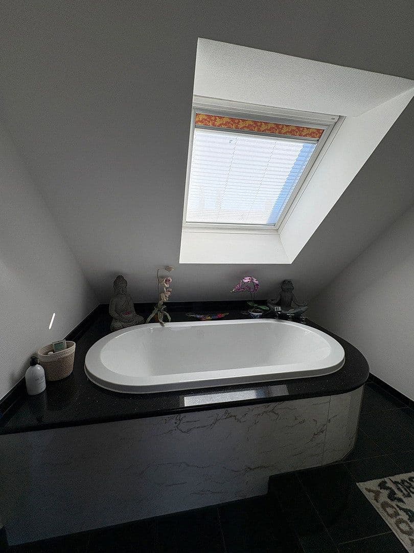 Predaj bytu 4-izbový 178 m², Kreuzstr. 22, Karlsruhe, Bádensko-Wurttembersko Predaj bytu 4-izbový 178 m², Kreuzstr. 22, Karlsruhe, Bádensko-Wurttembersko