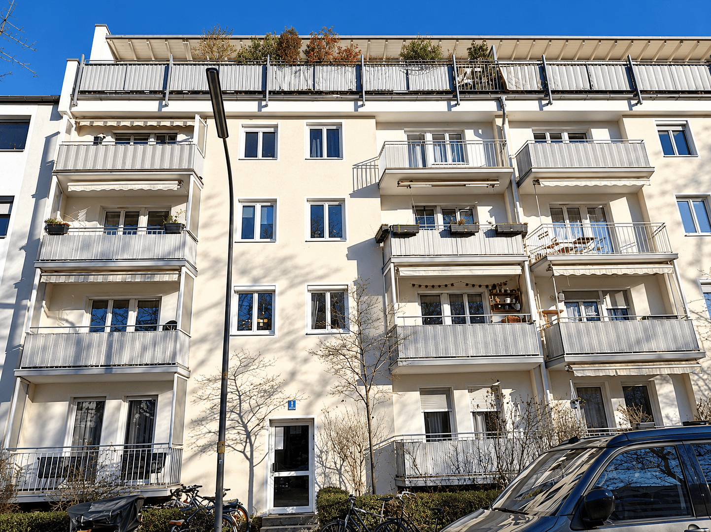 Prenájom bytu 3-izbový 60 m², München, Bavorsko Prenájom bytu 3-izbový 60 m², München, Bavorsko