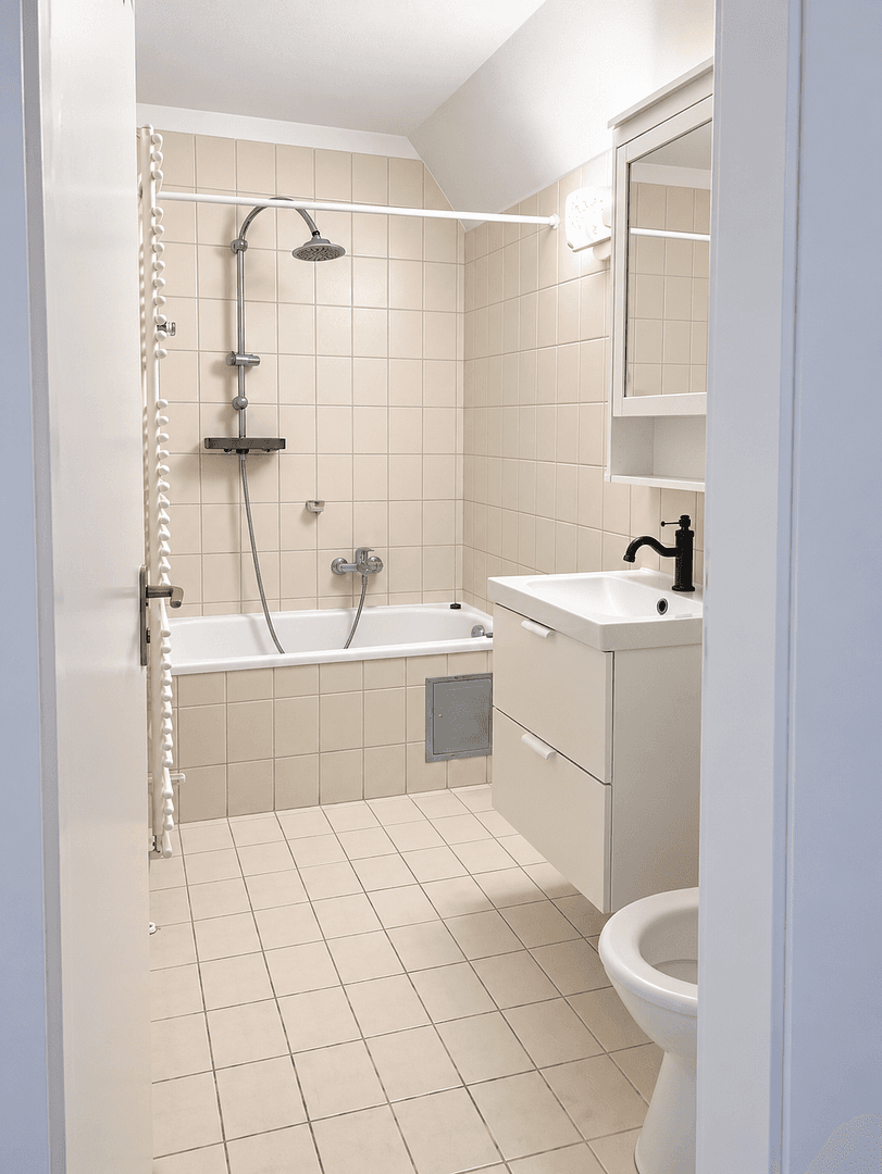 Prenájom bytu 3-izbový 60 m², München, Bavorsko Prenájom bytu 3-izbový 60 m², München, Bavorsko