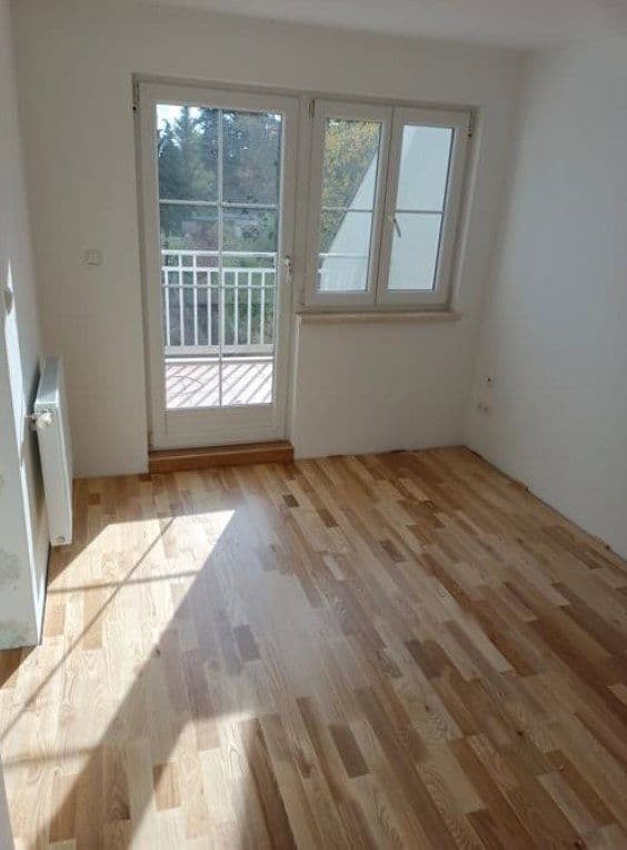 Prenájom domu 140 m², pozemok 496 m², Kliviengasse 23, Wien, Viedeň Prenájom domu 140 m², pozemok 496 m², Kliviengasse 23, Wien, Viedeň