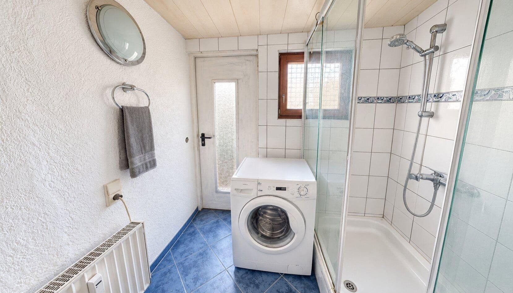 Predaj bytu 5-izbový 90 m², Heilbronn, Bádensko-Wurttembersko Predaj bytu 5-izbový 90 m², Heilbronn, Bádensko-Wurttembersko