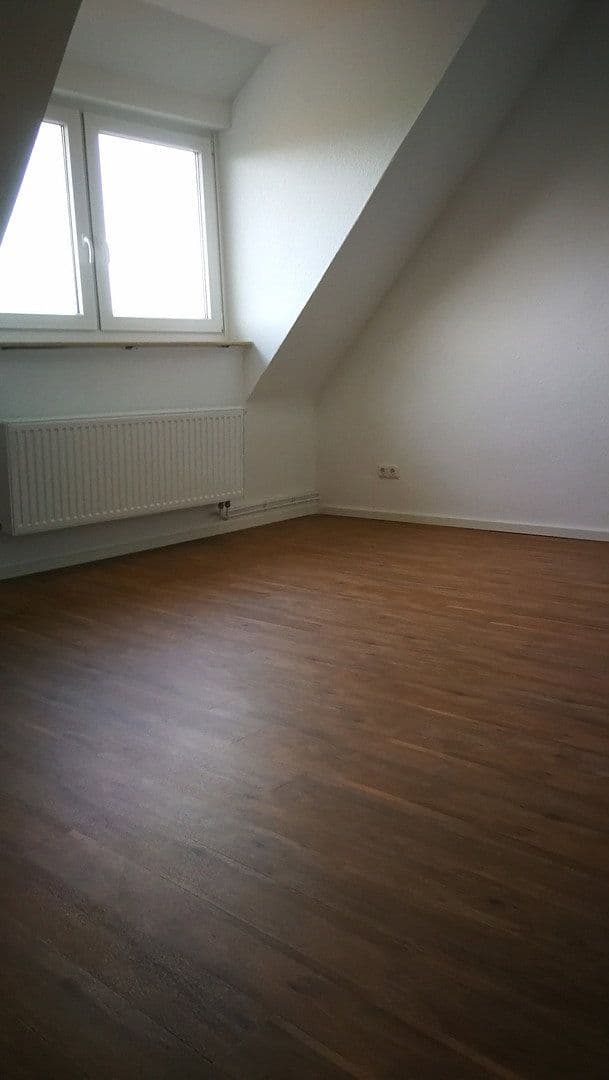 Prenájom bytu 2-izbový 63 m², Giesen, Dolné Sasko Prenájom bytu 2-izbový 63 m², Giesen, Dolné Sasko