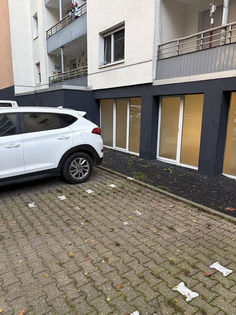 Prenájom nebytového priestoru 162 m², Karlstr. 102, Mönchengladbach, Severné Porýnie - Westfálsko Prenájom nebytového priestoru 162 m², Karlstr. 102, Mönchengladbach, Severné Porýnie - Westfálsko