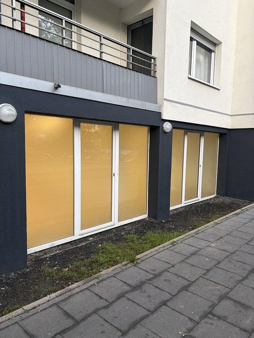 Prenájom nebytového priestoru 95 m², Karlstr. 104, Mönchengladbach, Severné Porýnie - Westfálsko Prenájom nebytového priestoru 95 m², Karlstr. 104, Mönchengladbach, Severné Porýnie - Westfálsko
