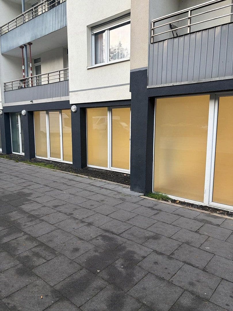 Prenájom nebytového priestoru 95 m², Karlstr. 104, Mönchengladbach, Severné Porýnie - Westfálsko Prenájom nebytového priestoru 95 m², Karlstr. 104, Mönchengladbach, Severné Porýnie - Westfálsko