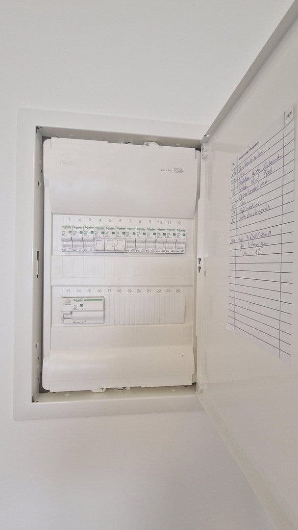 Predaj bytu 3-izbový 89 m², Flachsbleiche 70, Kaarst, Severné Porýnie - Westfálsko Predaj bytu 3-izbový 89 m², Flachsbleiche 70, Kaarst, Severné Porýnie - Westfálsko