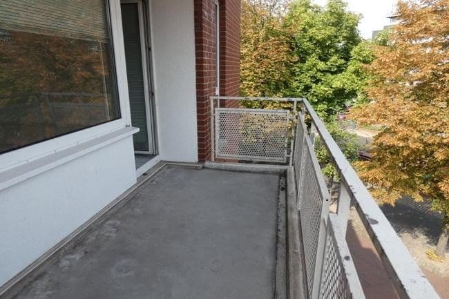 Prenájom bytu 1-izbový 49 m², Kometenplatz 51, Duisburg, Severné Porýnie - Westfálsko Prenájom bytu 1-izbový 49 m², Kometenplatz 51, Duisburg, Severné Porýnie - Westfálsko