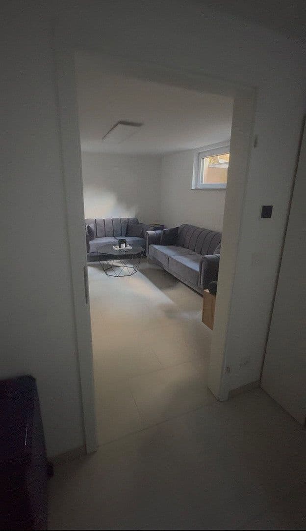 Prenájom bytu 1-izbový 35 m², Backnang, Bádensko-Wurttembersko Prenájom bytu 1-izbový 35 m², Backnang, Bádensko-Wurttembersko