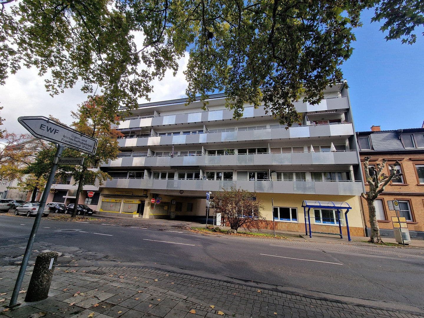 Prenájom bytu 3-izbový 75 m², Ackerstr.7, Frankenthal, Porýnie-Falcko Prenájom bytu 3-izbový 75 m², Ackerstr.7, Frankenthal, Porýnie-Falcko