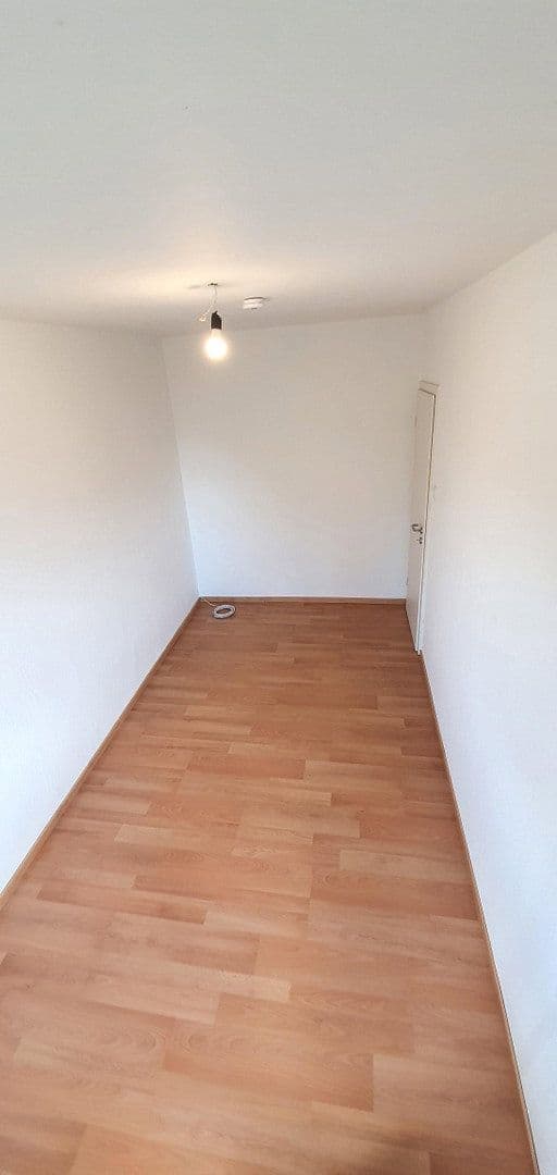Prenájom bytu 3-izbový 70 m², Mönchengladbach, Severné Porýnie - Westfálsko Prenájom bytu 3-izbový 70 m², Mönchengladbach, Severné Porýnie - Westfálsko