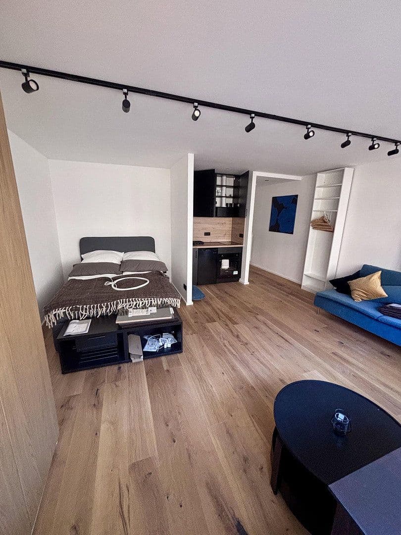 Prenájom bytu 1-izbový 36 m², Elvirastraße, München, Bavorsko Prenájom bytu 1-izbový 36 m², Elvirastraße, München, Bavorsko