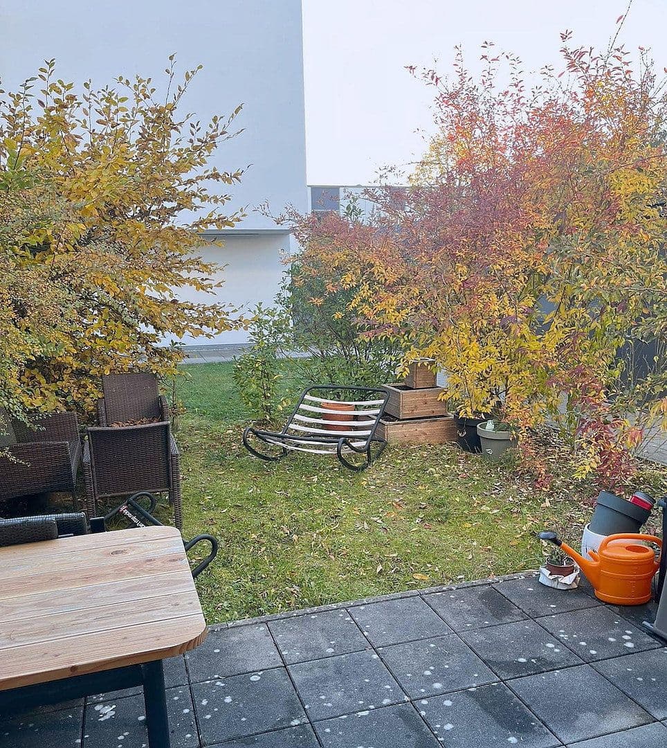Prenájom bytu 3-izbový 90 m², Godramsteiner Straße 12, Ingolstadt, Bavorsko Prenájom bytu 3-izbový 90 m², Godramsteiner Straße 12, Ingolstadt, Bavorsko