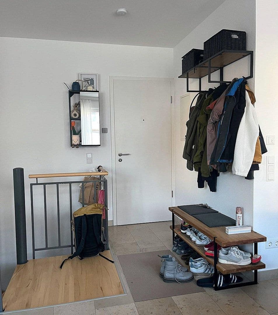 Prenájom bytu 3-izbový 90 m², Godramsteiner Straße 12, Ingolstadt, Bavorsko Prenájom bytu 3-izbový 90 m², Godramsteiner Straße 12, Ingolstadt, Bavorsko