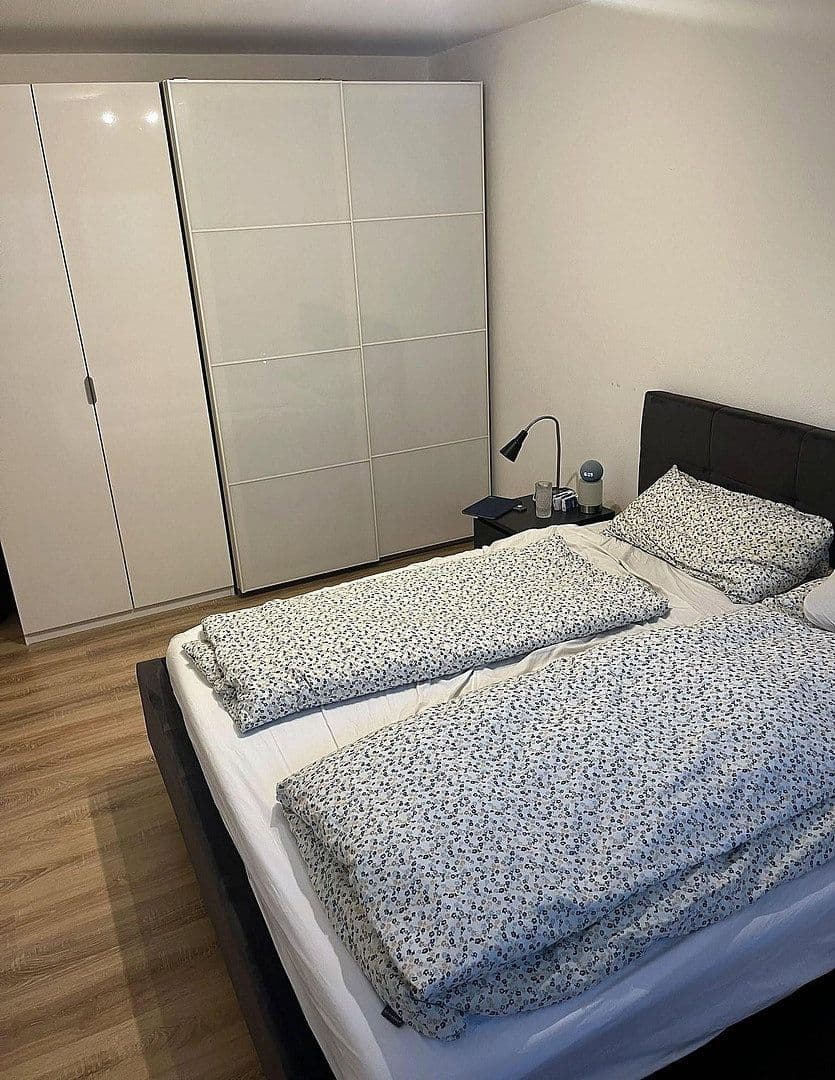Prenájom bytu 3-izbový 90 m², Godramsteiner Straße 12, Ingolstadt, Bavorsko Prenájom bytu 3-izbový 90 m², Godramsteiner Straße 12, Ingolstadt, Bavorsko