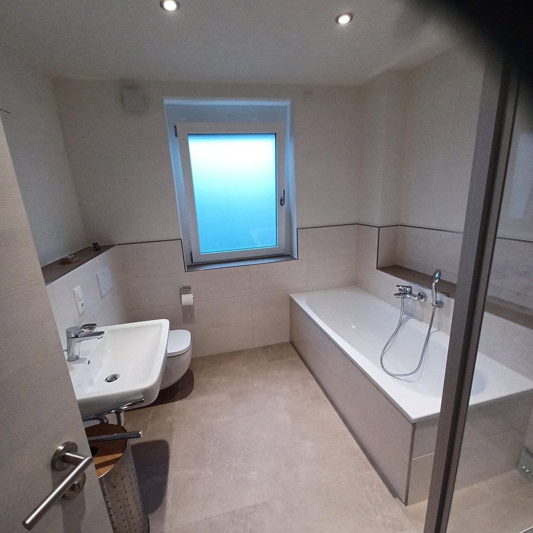 Predaj bytu 3-izbový 93 m², Roding, Bavorsko Predaj bytu 3-izbový 93 m², Roding, Bavorsko